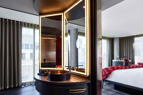W Melbourne - Accommodation Noosa 1