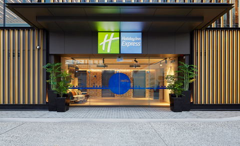 Holiday Inn Express Sydney Airport - Accommodation Noosa 1