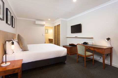 Brisbane International - Virginia - Accommodation Noosa 1
