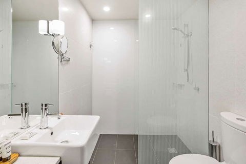 RACV Hobart Hotel - Accommodation Noosa 1