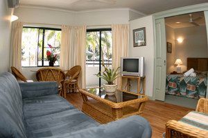 Half Moon Bay Resort - Accommodation Noosa 1