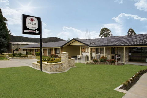 Zig Zag Motel - Accommodation Noosa 1