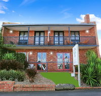 Tudor Motor Inn - Accommodation Noosa