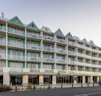 Lady Bay Resort - Accommodation Noosa