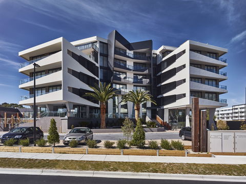 Sandy Hill Serviced Aparetments - Accommodation Noosa 0