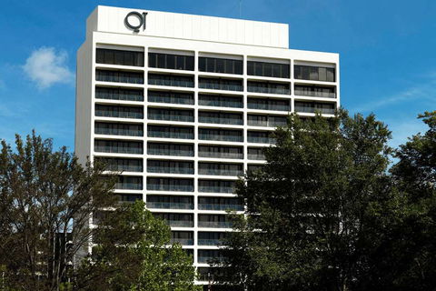 QT Canberra - Accommodation Noosa 0