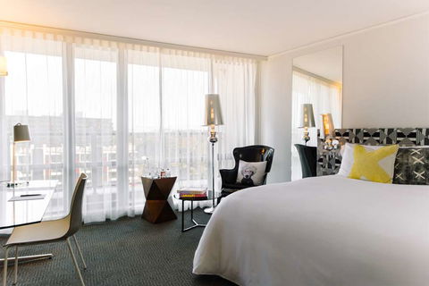 QT Canberra - Accommodation Noosa 4