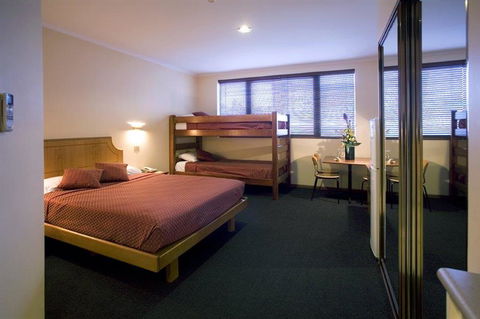 Capital Executive Apt Hotel Canberra - Accommodation Noosa 7