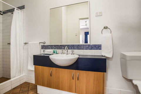 Karratha Central Apartments - Accommodation Noosa 2