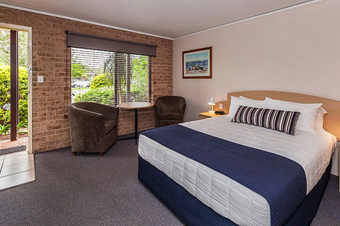 Macquarie Barracks Inn - Accommodation Noosa 1