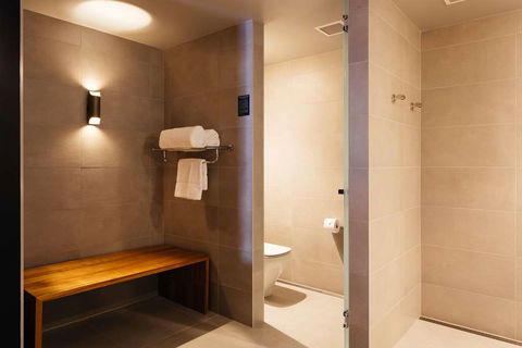 Macq 01 Hotel - Accommodation Noosa 2