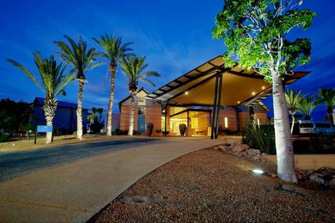 Mantarays Ningaloo Beach Resort - Accommodation Noosa 1