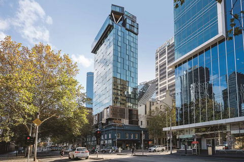 Vibe Hotel Melbourne - Accommodation Noosa 0
