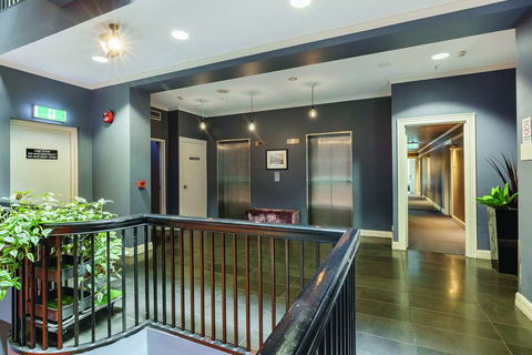 Best Western Melbourne City - Accommodation Noosa 1