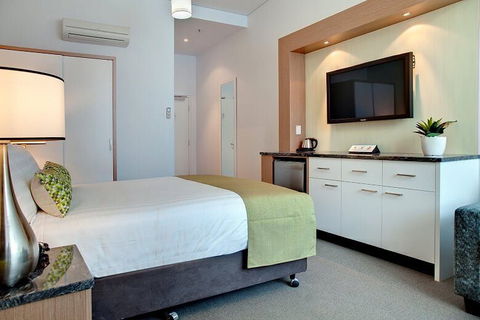 Walkers Arms Hotel - Accommodation Noosa 1