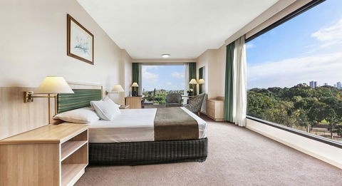 Bayview On The Park - Accommodation Noosa 2