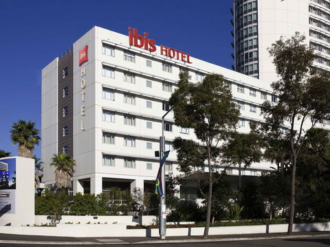 Hotel Ibis Sydney Olympic Park - Accommodation Noosa 0