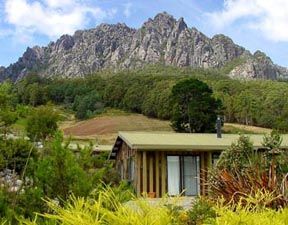 Silver Ridge Retreat - Accommodation Noosa 0