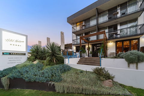Hotel Nelson - Accommodation Noosa 0