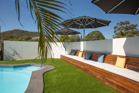 Hotel Nelson - Accommodation Noosa 1