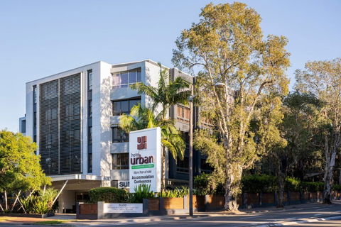 Hotel Urban St Leonards - Accommodation Noosa 1