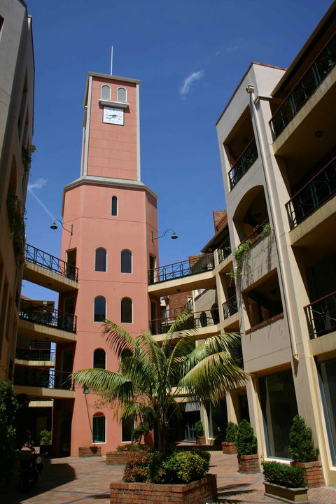 Carlton Clocktower On Lygon - Accommodation Noosa 0