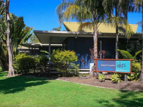Sanctuary Lakes Fauna Retreat - Accommodation Noosa 0