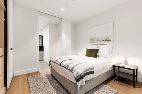 Tyrian Serviced Apts Albert Park Lane - Accommodation Noosa 0