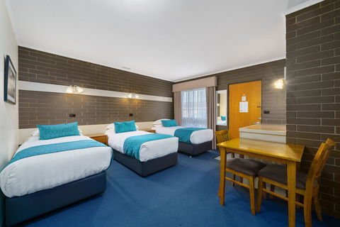Stagecoach Motel - Accommodation Noosa 2