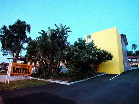 Flinders Motel - Accommodation Noosa 0