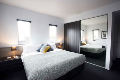 Tyrian Serviced Apartments - Accommodation Noosa 1