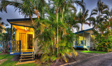 Alex Beach Cabins & Tourist Park - Accommodation Noosa 0