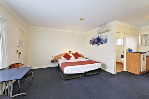 Boulevard Lodge - Accommodation Noosa 0