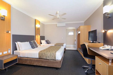 Brisbane International - Virginia - Accommodation Noosa 0