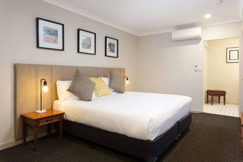 Brisbane International - Virginia - Accommodation Noosa 2