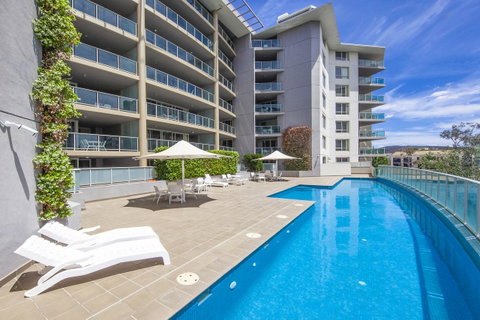 Pacific Suites Canberra - Accommodation Noosa 2