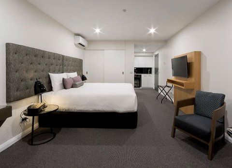 Avenue Hotel Canberra - Accommodation Noosa 3