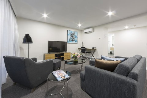 Avenue Hotel Canberra - Accommodation Noosa 33