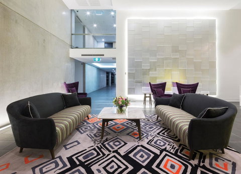 Avenue Hotel Canberra - Accommodation Noosa 10