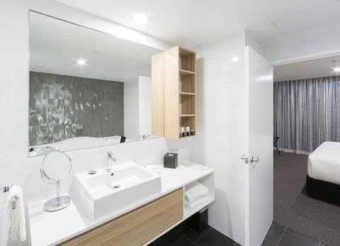Avenue Hotel Canberra - Accommodation Noosa 11