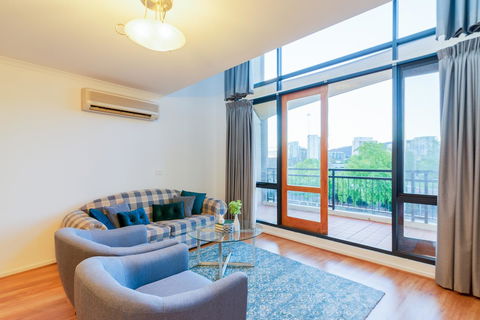 ALLARA CANBERRA - Accommodation Noosa 0
