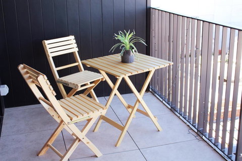 Stylish, Modern, Cute As A Button - Braddon CBD - Accommodation Noosa 13