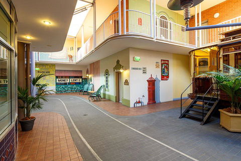 Quality Hotel Dickson - Accommodation Noosa 12