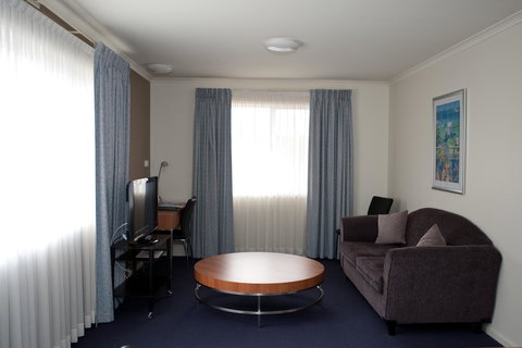 Ramada Encore Belconnen - Accommodation Noosa 17