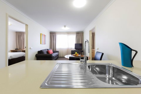 Ramada Encore Belconnen - Accommodation Noosa 7