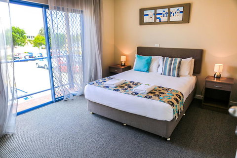 Marina Hotel - Accommodation Noosa 30