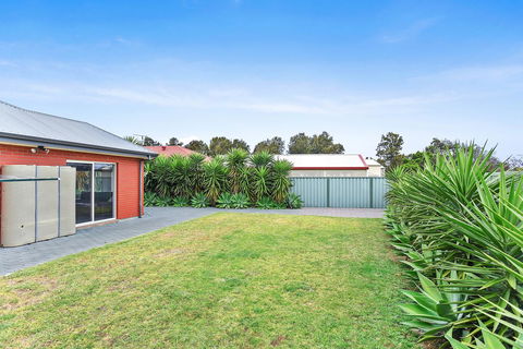 'The Hidden Diamond' - Normanville - Accommodation Noosa 32