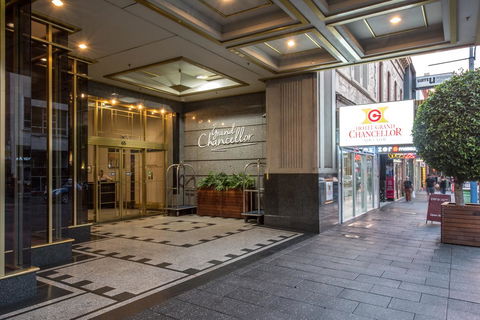 Hotel Grand Chancellor Adelaide - Accommodation Noosa 0