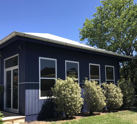 S T U D I O 22 Peaceful Retreat With Garden Views - Accommodation Noosa 15