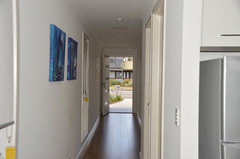 Eastern Breeze - Accommodation Noosa 7